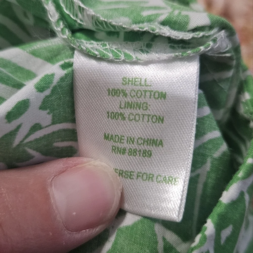 Lilly Pulitzer Green Tropical Print Cotton Shorts Size 2 Resort Prep